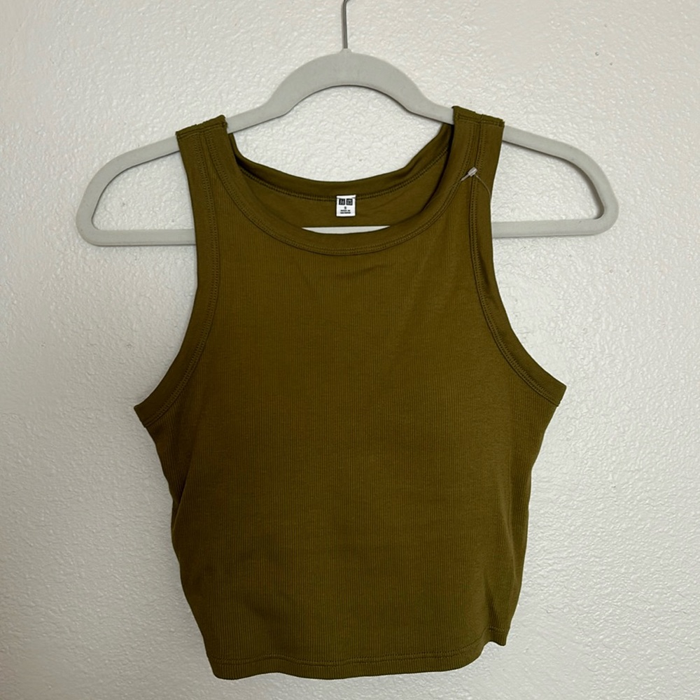 Ribbed Crop Top-with built in bra